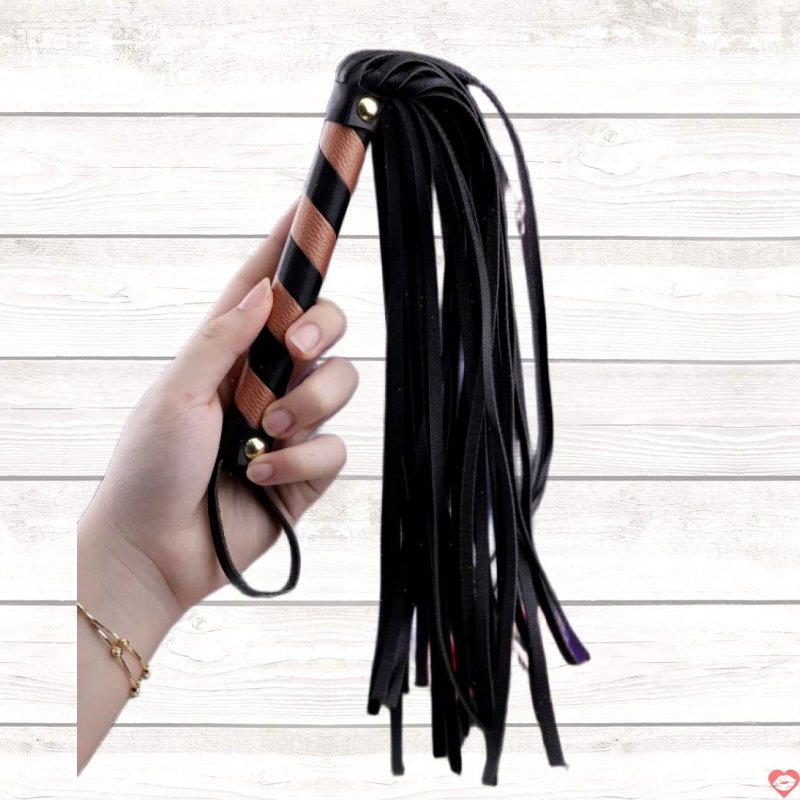 Roi da BDSM YEAIN TASSEL WHIP tăng hưng phấn khi quan hệ