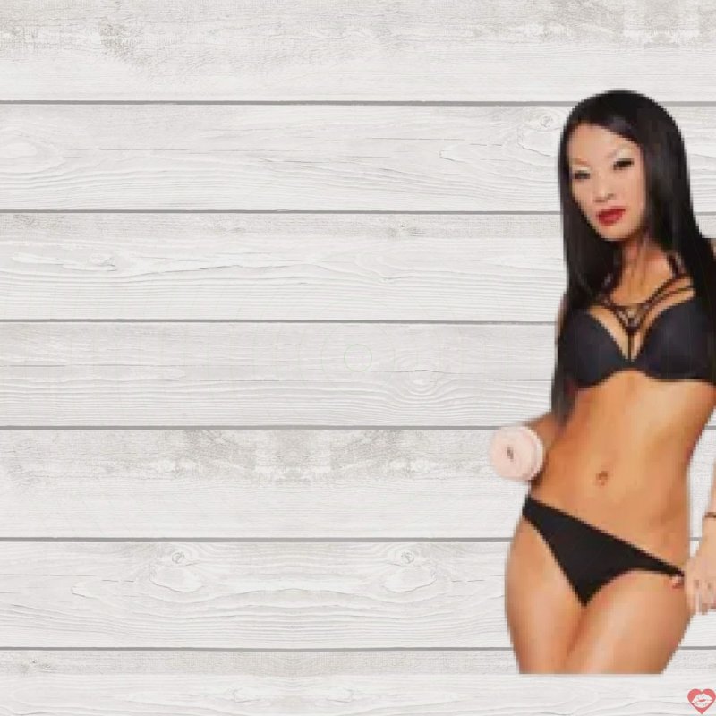 Âm đạo giả Fleshlight Asa Akira cho “cậu nhỏ” tận hưởng chốn thiên đường