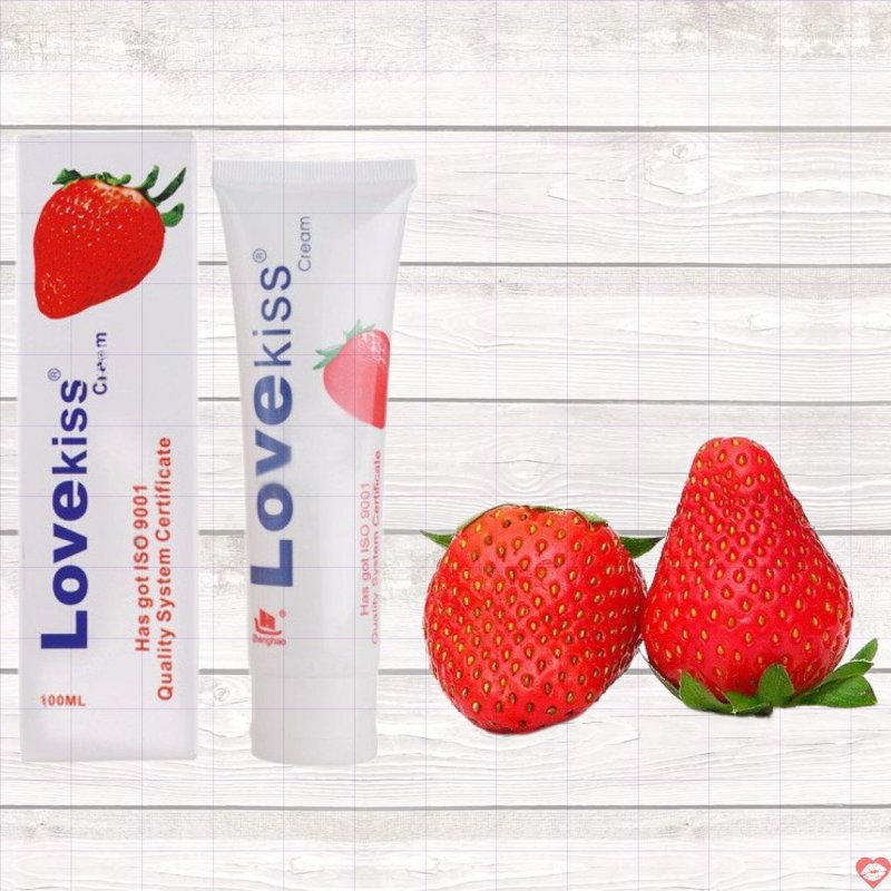 Gel Bôi Trơn Love Kiss Hương Dâu 100ml