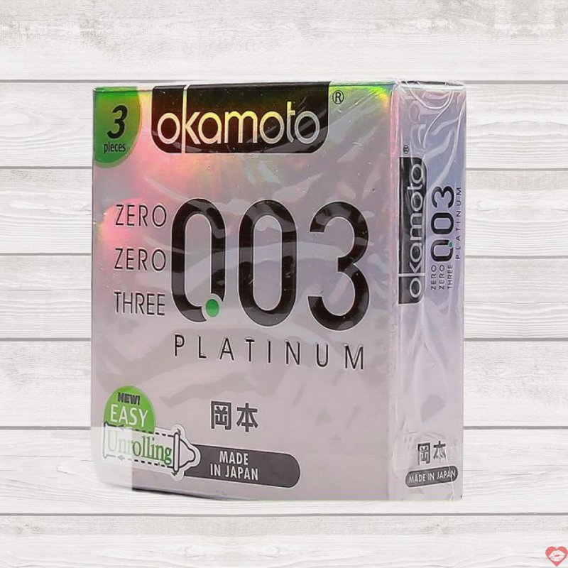 Bao cao su Okamoto 0.03 Platinum siêu mỏng an toàn mềm mại 